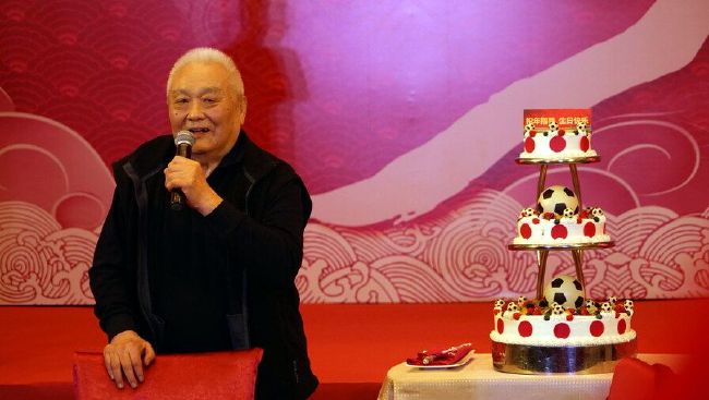 香港特区政府推出五大措施 重振香港电影业 2020-07-14 香港特区政府商务及经济发展局13日公布，政府将通过“电影发展基金”预留约2.6亿港元，推出五项主要措施，以增加香港电影制作、培育年轻导演和编剧人才，并加强专业培训，协助业界走过艰难时期，重新启动香港 徐娇赴港参加香港国际电影节活动 力挺干爹周星驰 2009-03-22 徐娇电影网讯2009年03月21日第三届亚洲电影大奖颁奖典礼将于23日在假香港会议展览中心举行，有份角逐奖项的演员今日先后来港，包括徐娇、张榕容、金智英等等，竞逐最佳女配角的韩国女演员金智英与老公一 香港电影节：张静初轻纱曼舞 徐静蕾低胸抢镜 2009-03-22 电影网讯第33届香港国际电影节于2月22日盛大开幕。